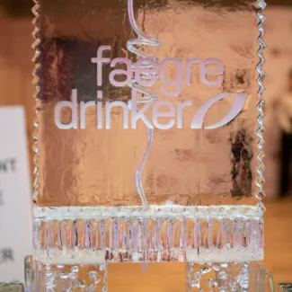 Ice sculpture with Faegre Drinker logo