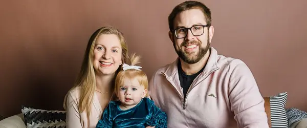 The Younghans family portrait photo with mom, dad and child