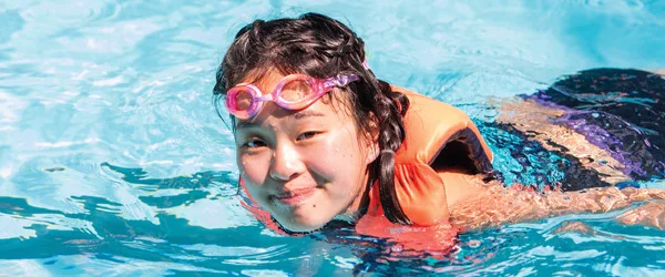 Swim Tile 1200x700