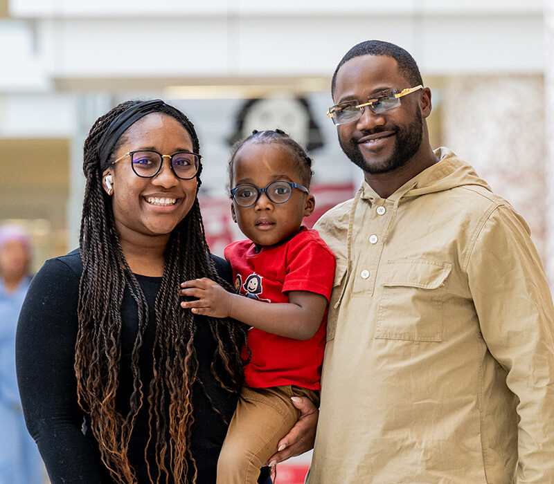 Hero Grateful Family 2026